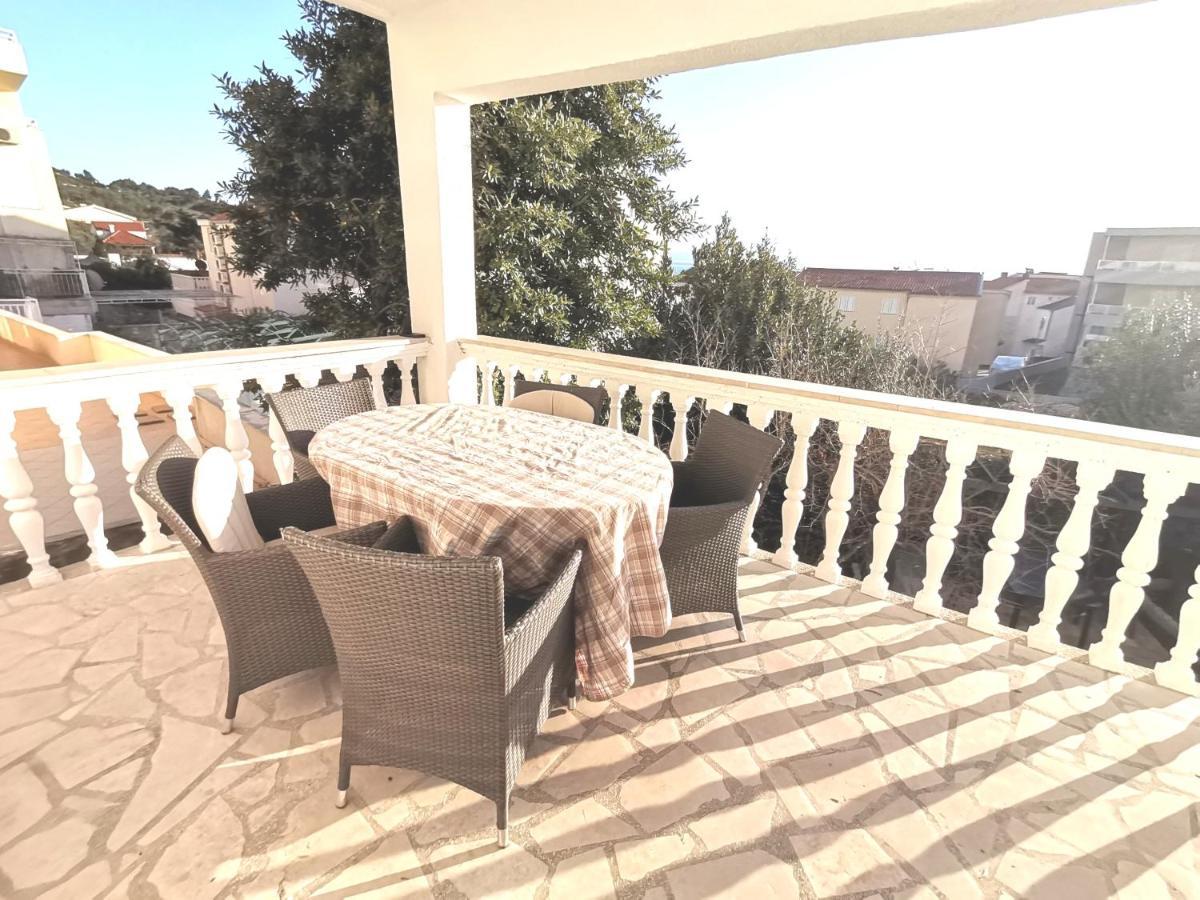 פרומאינה Apt White Idyll, 3 Bedrooms, 3 Bathrooms, Terrace Apt מראה חיצוני תמונה
