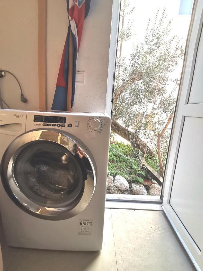 פרומאינה Apt White Idyll, 3 Bedrooms, 3 Bathrooms, Terrace Apt מראה חיצוני תמונה