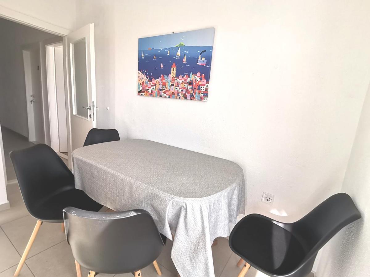 פרומאינה Apt White Idyll, 3 Bedrooms, 3 Bathrooms, Terrace Apt מראה חיצוני תמונה